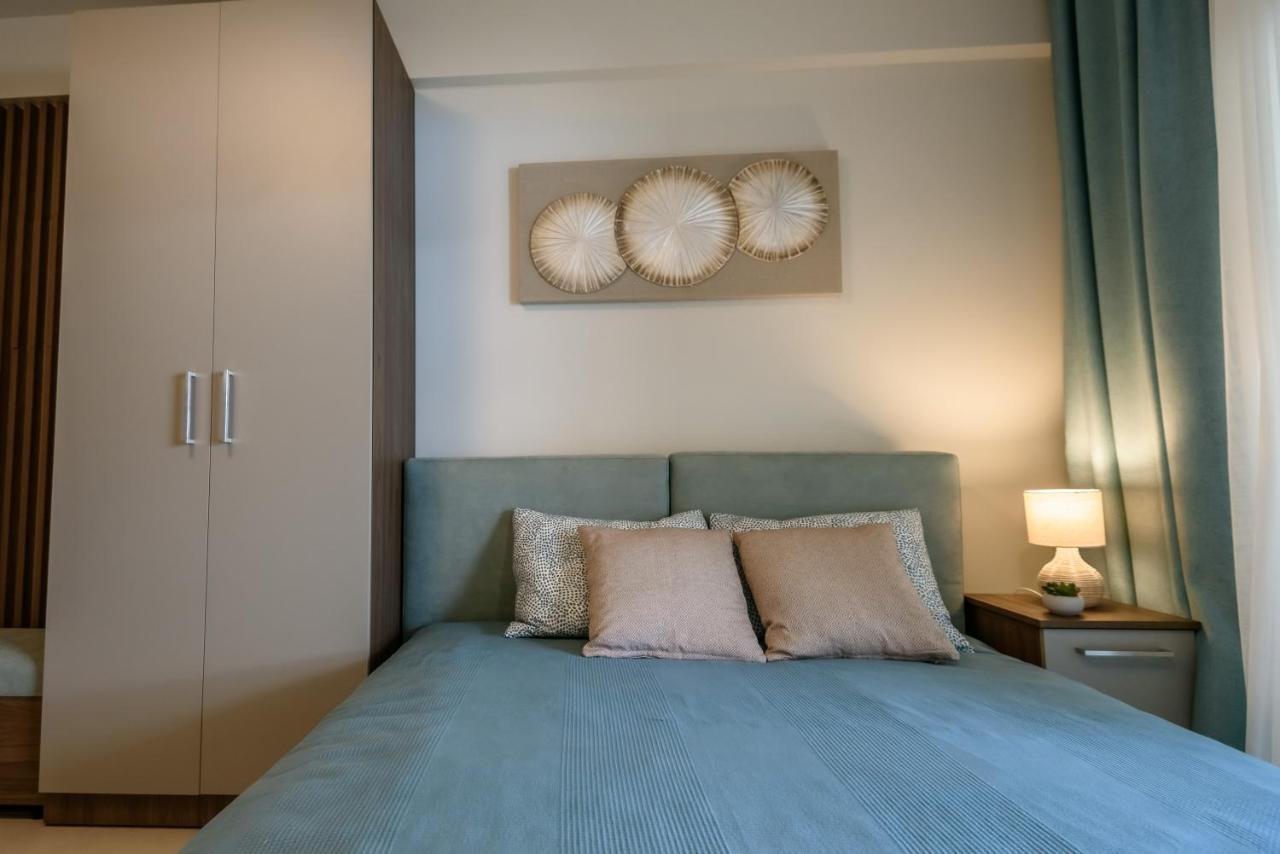 Itaka Studio Apartments - Halkidiki Suites Com Nikiti  Bagian luar foto